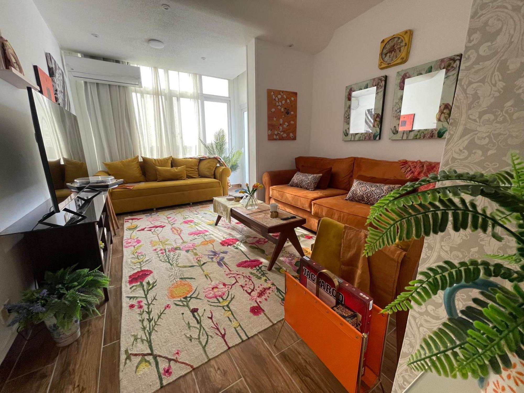 Apartment Pyramids At Your Doorstep Cairo
