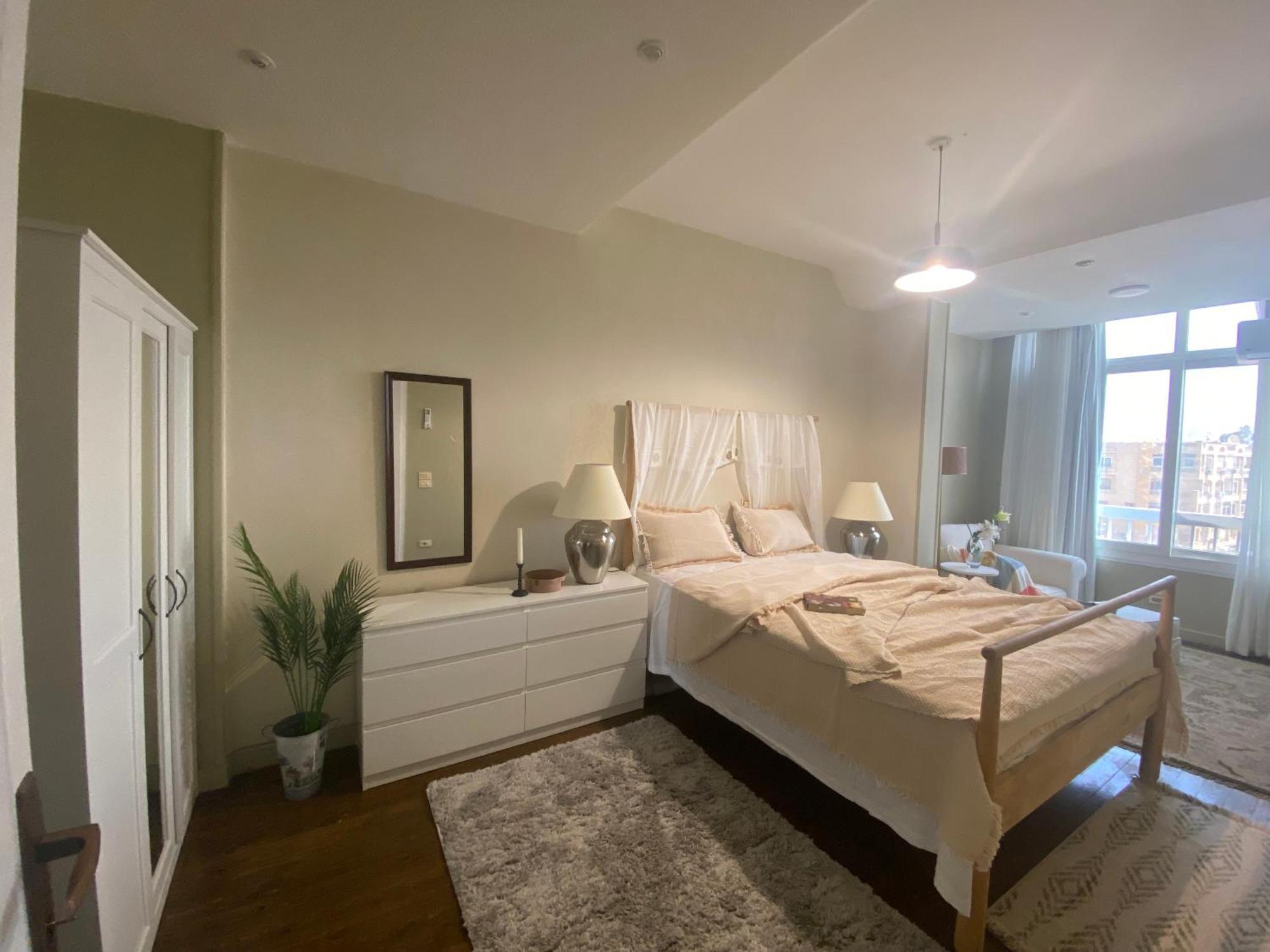 Apartment Pyramids At Your Doorstep Cairo